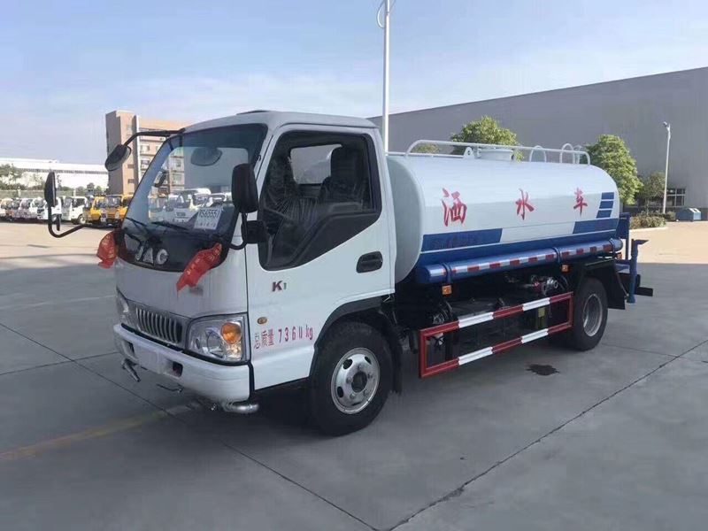 江淮康鈴5噸綠化灑水車廠家價(jià)格