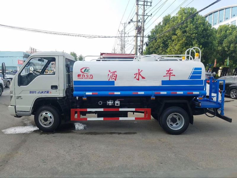 福田小卡之星5噸綠化灑水車廠家價格