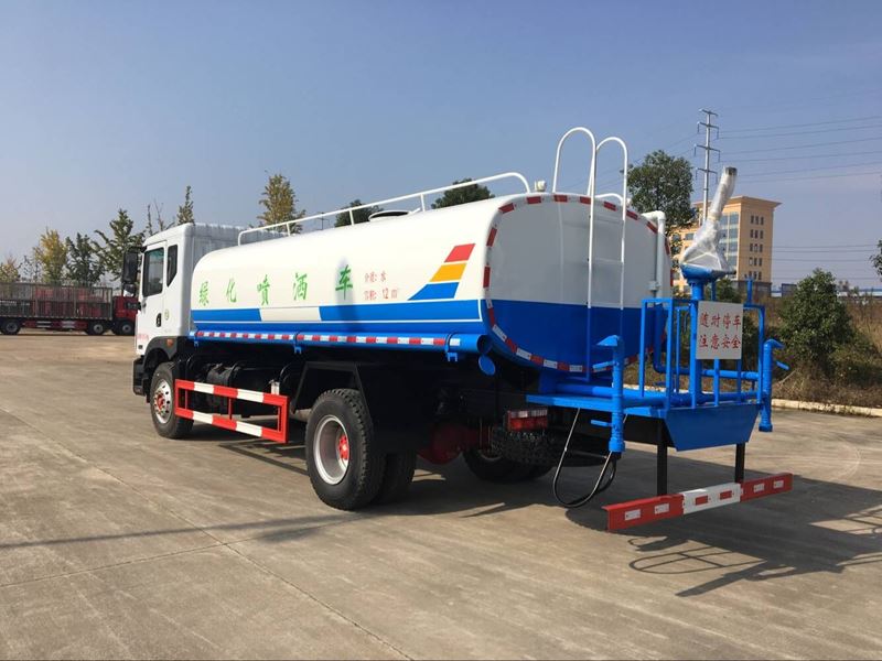 環衛灑水車價格_15噸東風多利卡D9環衛灑水車