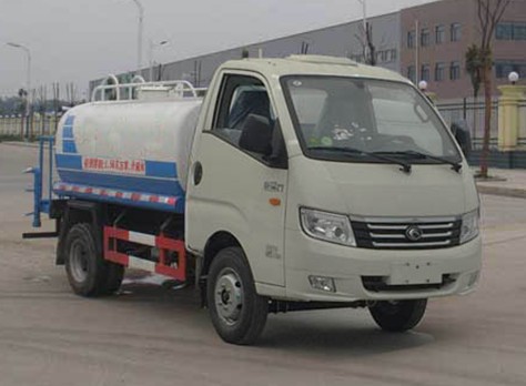 福田時代2噸藍(lán)牌小型灑水車