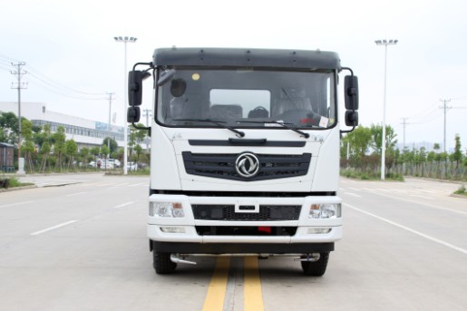 20噸東風T5后雙橋灑水車帶30米霧炮高清圖片 20噸東風T5后雙橋灑水車帶30米霧炮高清圖片