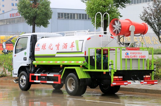 5噸灑水車參數(shù)_國六5方東風(fēng)福瑞卡帶霧炮灑水車廠家價(jià)格