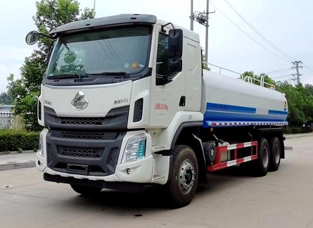 15噸灑水車價格多少錢_國六18方東風(fēng)柳汽后雙橋綠化灑水車廠家價格